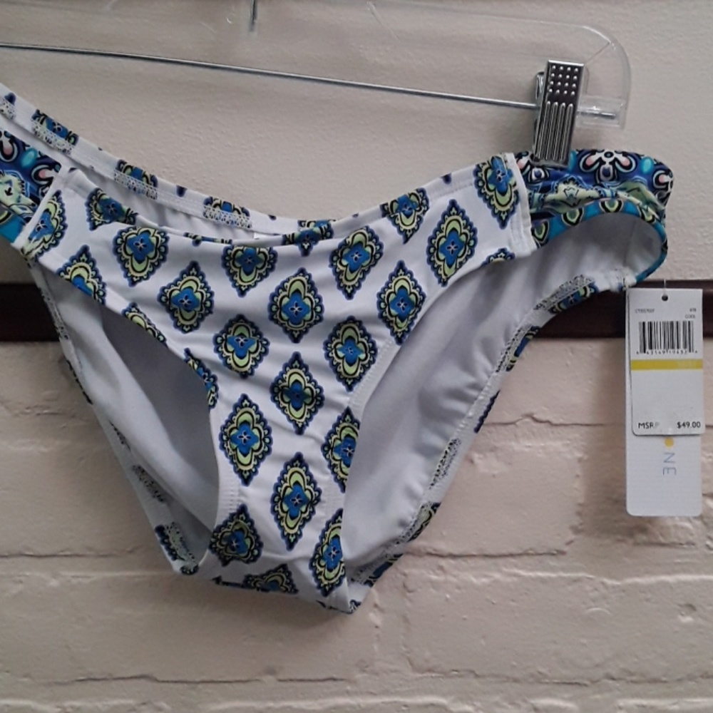 WOMENS  JANTZEN  BOTTOM BIKINI  SIZE MED.  swimsui